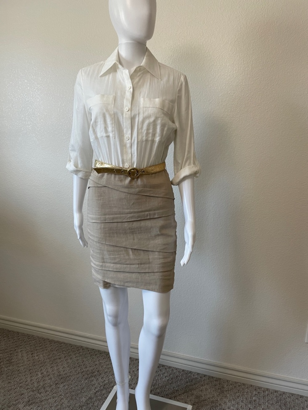 Alice + Olivia Ivory & Linen Blend Shirt Dress with Gold Belt | Size Small